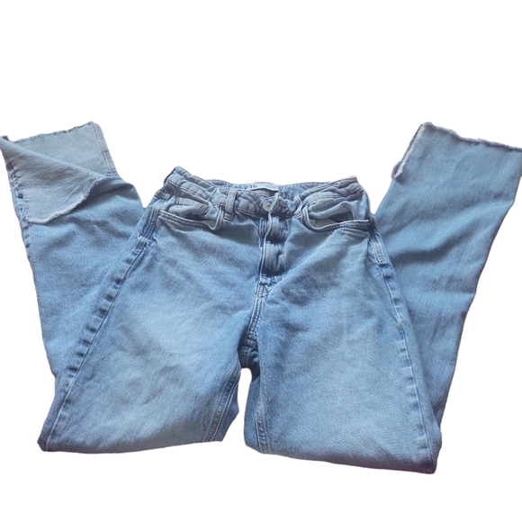 Zara pants - Picture 3 of 4